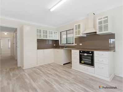 28 Fennager Way, Calista WA 6167