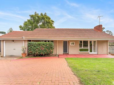 120 Derry Avenue, Mount Nasura WA 6112