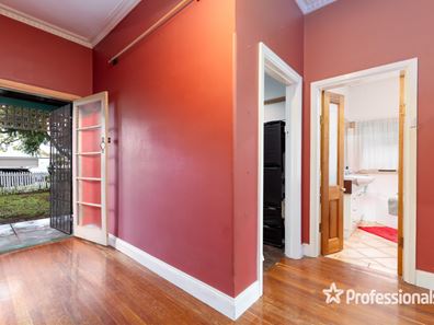25 Turon Street, Morley WA 6062
