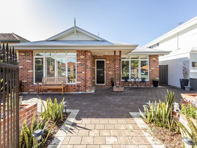 8 Egina Street, Mount Hawthorn WA 6016