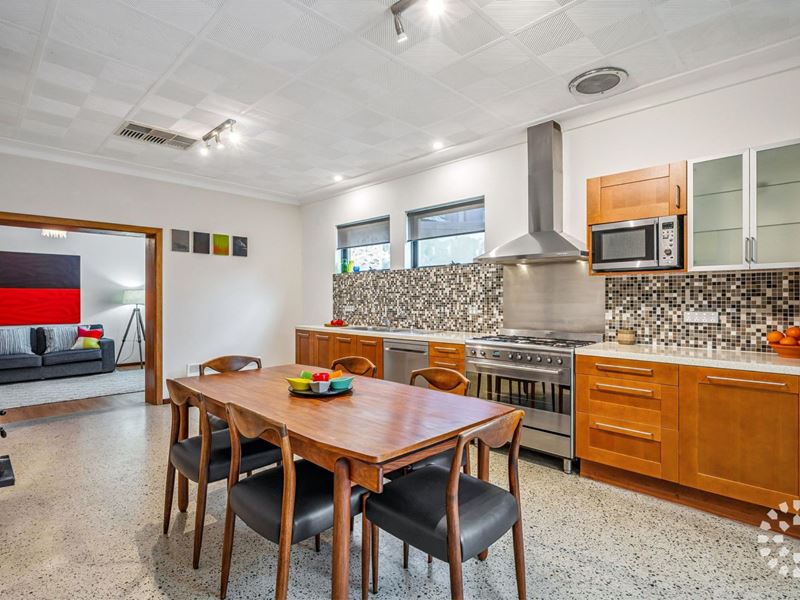 34 Lefroy Road, Beaconsfield