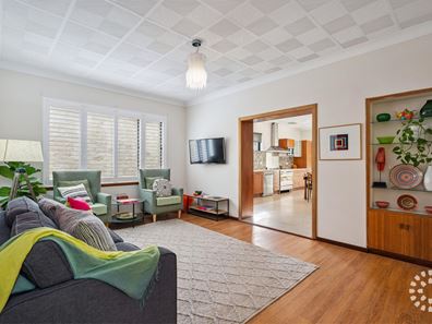 34 Lefroy Road, Beaconsfield WA 6162