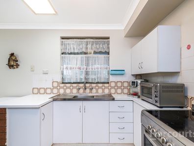 6 Kepler Close, Mullaloo WA 6027