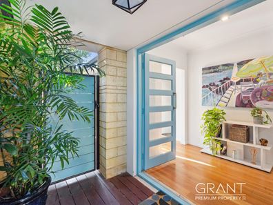 5B Raymond Street, Mount Pleasant WA 6153