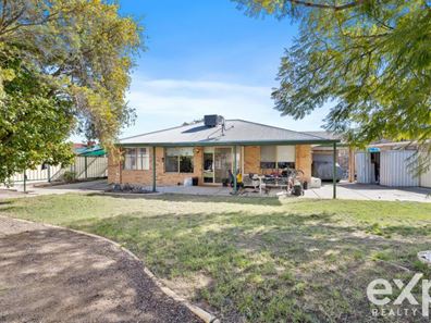 14 Bandera Close, Warnbro WA 6169