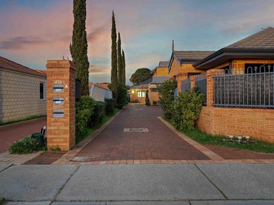 414C Flinders Street, Nollamara WA 6061