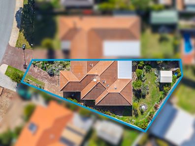 18A Viking Road, Waikiki WA 6169