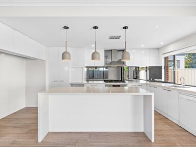 31B Toorak Road, Rivervale WA 6103