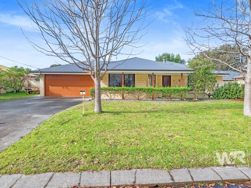 4 Spring Street, Little Grove