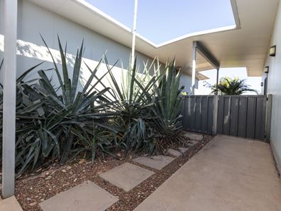 6 Bluegrass Avenue, Kununurra WA 6743