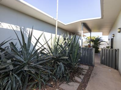 6 Bluegrass Avenue, Kununurra WA 6743