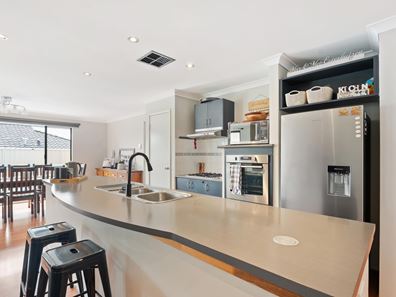 2 Goodchild Way, Baldivis WA 6171