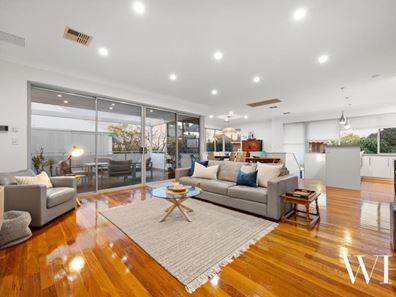 8/36 Swan Road, Attadale WA 6156