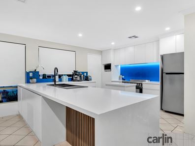 24 Ambergate Close, Canning Vale WA 6155