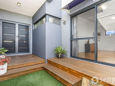 18 Andy Zuvela Road, Beeliar WA 6164