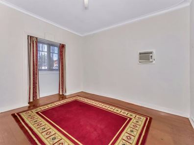 1/17 Herndon Close, Cannington WA 6107