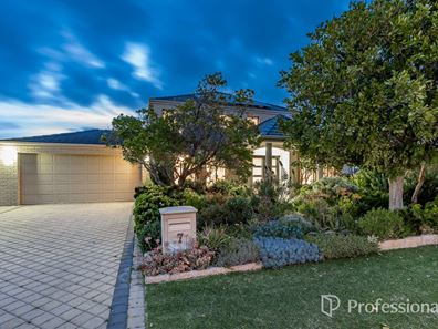 7 Pipestone Place, Quinns Rocks WA 6030