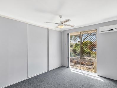 15 Maranon Cres, Beechboro WA 6063