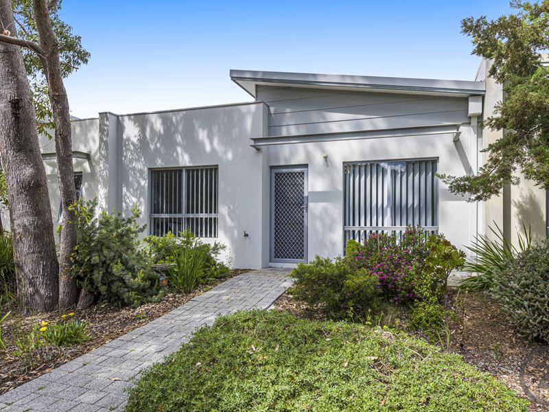 54 Whimbrel Crescent, Coodanup WA 6210