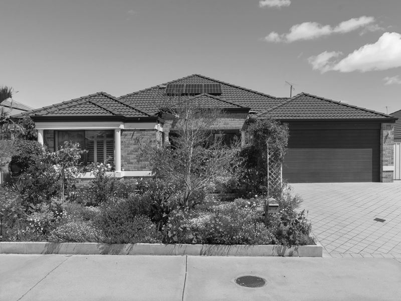 116 Meadow Springs Drive, Meadow Springs WA 6210