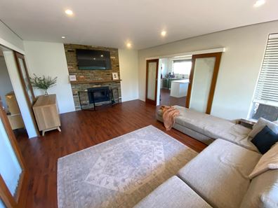 17 Short Street, Eaton WA 6232