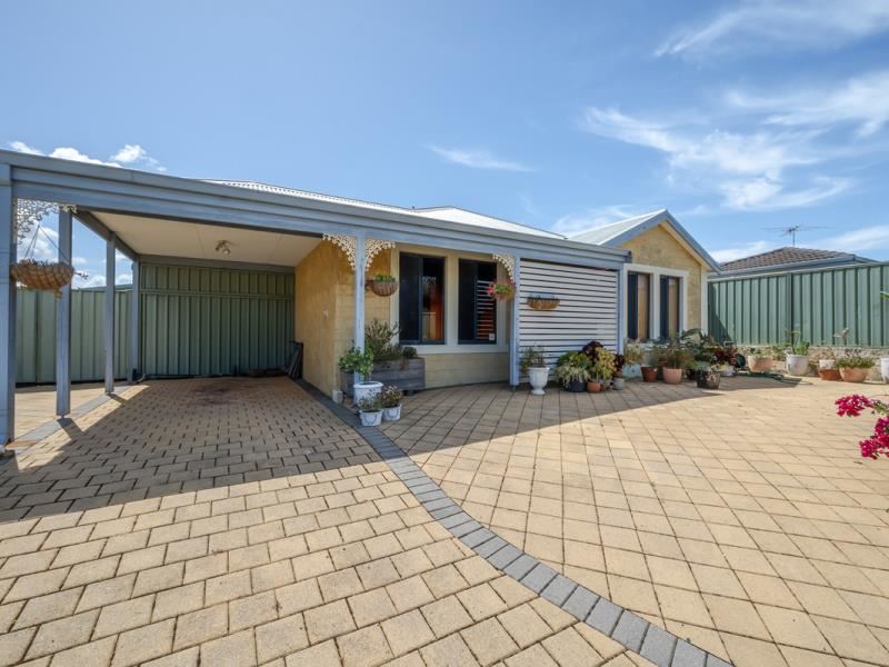 25 Adelong Circuit, Merriwa