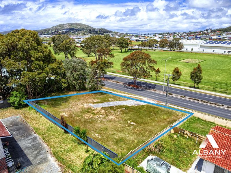 162 North Road, Yakamia WA 6330