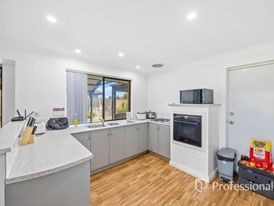 109 Macquarie Drive, Australind WA 6233