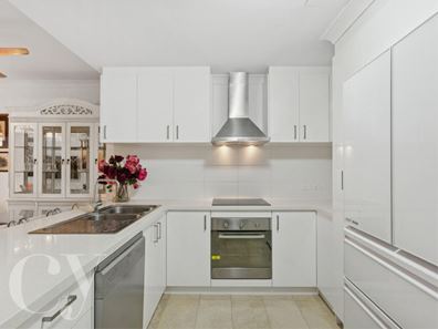 34/25 O'Connor Close, North Coogee WA 6163