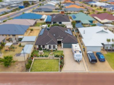 20 Prentice Way, Lakelands WA 6180