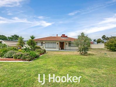 70 Swanstone Street, Collie WA 6225