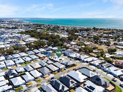 18 Sarasota Loop, Madora Bay WA 6210