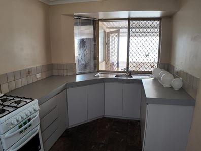 24 Ottawa Cr, Beechboro WA 6063