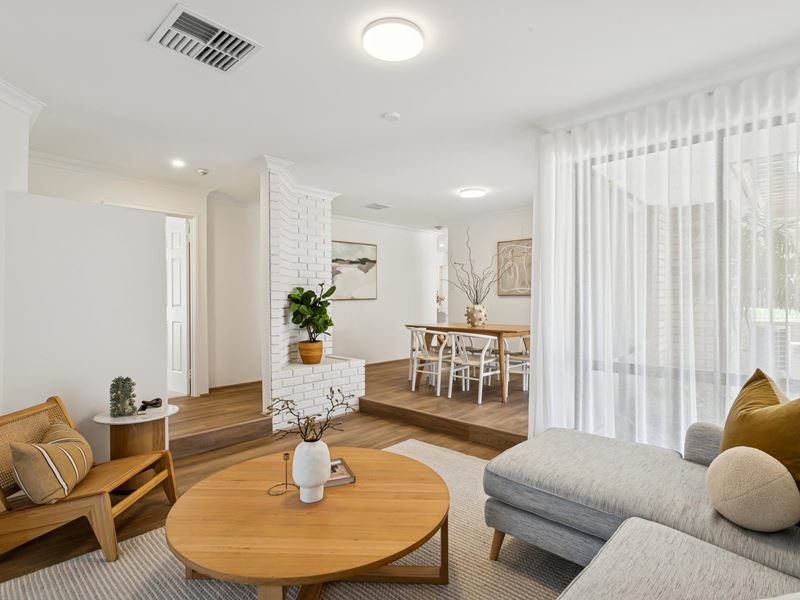 7 St Johns Court, Kingsley WA 6026