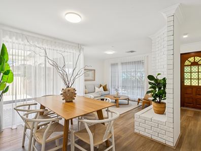 7 St Johns Court, Kingsley WA 6026