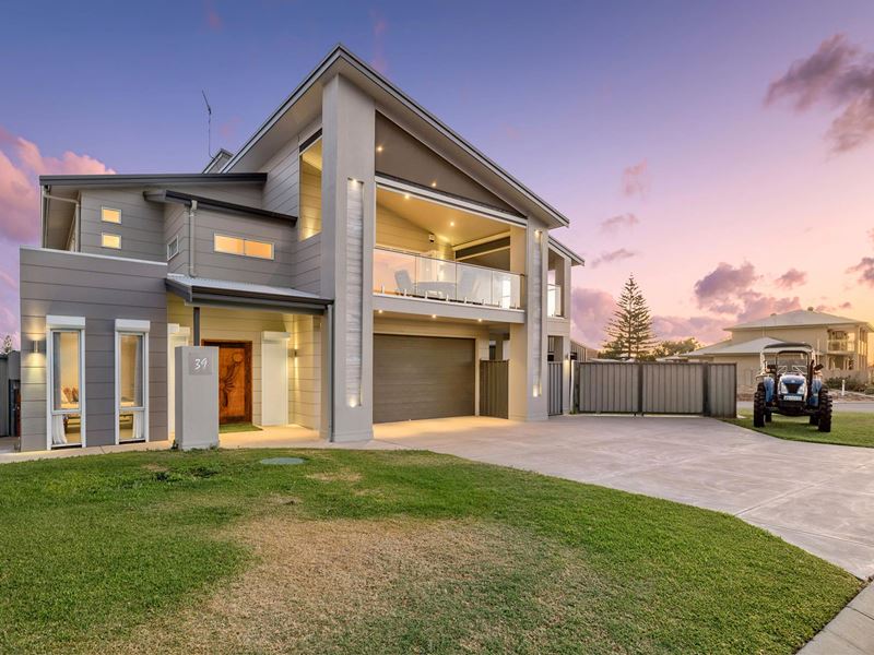 39 ROBERTSON ROAD, Ledge Point WA 6043