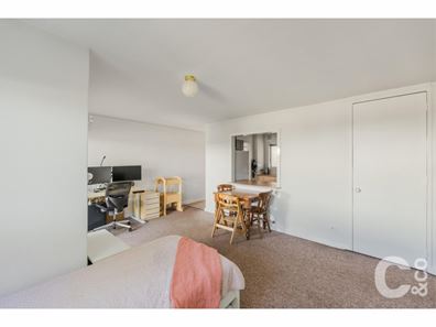 7/24 Morrit Way, Parmelia WA 6167