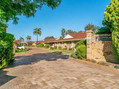 20/24 Southdown Place, Thornlie WA 6108