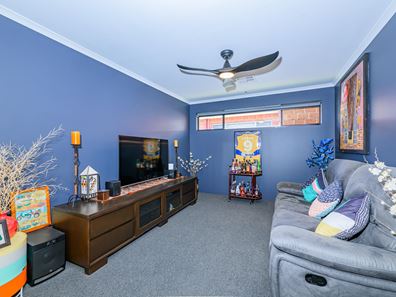 41 Baggot Road, Hilbert WA 6112