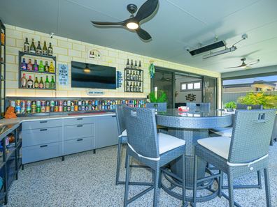41 Baggot Road, Hilbert WA 6112