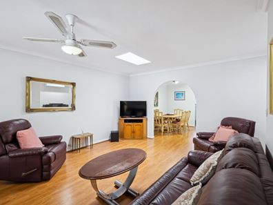 5/22 Hookwood Road, Morley WA 6062
