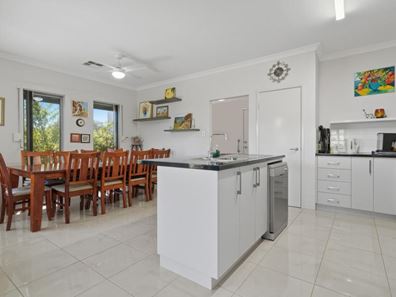 294 Adelaide Street, High Wycombe WA 6057