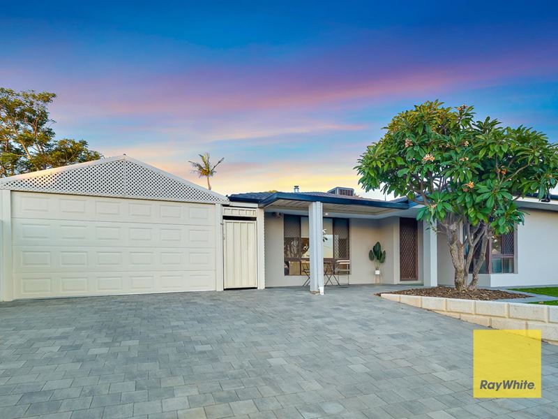 10 Sparkes Court, Girrawheen WA 6064
