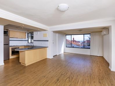 5/191 Coode Street, Como WA 6152
