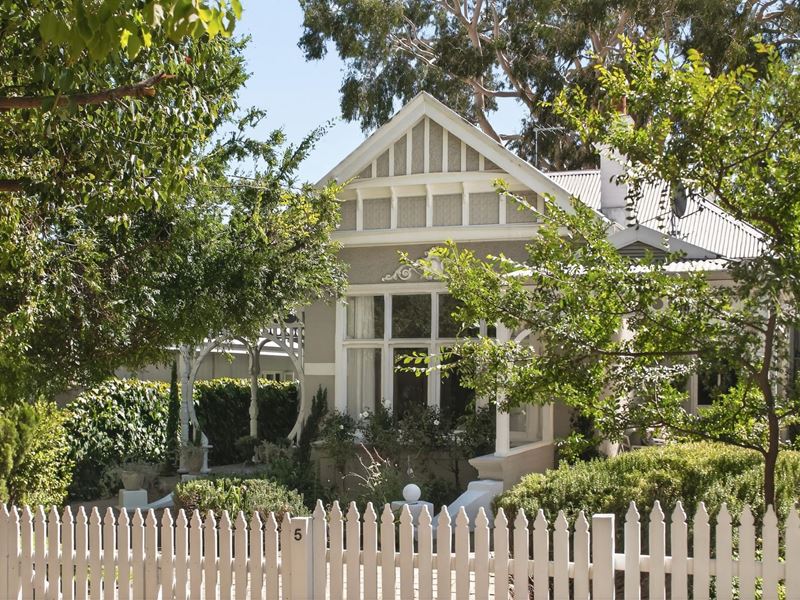 5 Bernard Street, Claremont