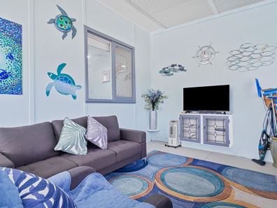 1/6 Stewart Street, Mandurah WA 6210