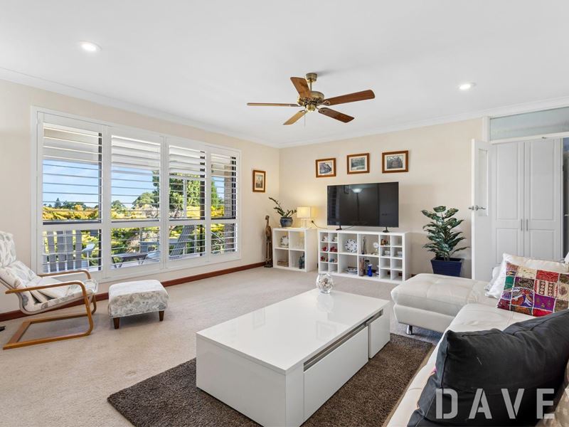 11 Carnwrath Way, Duncraig