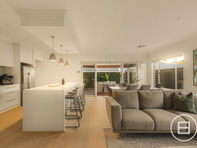 54 Stewartby Crescent, Viveash WA 6056