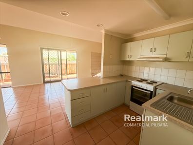 3/6 Nardoo Loop, Newman WA 6753