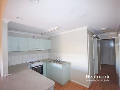 3/6 Nardoo Loop, Newman WA 6753